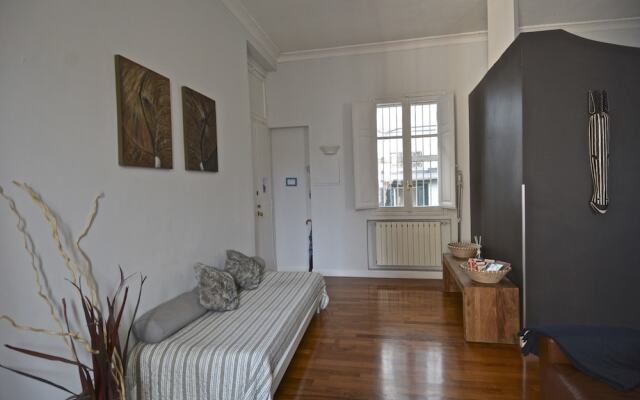 House & The City - Colosseo Apartments