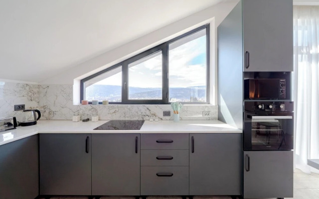 Niabi 3BDR Mansard