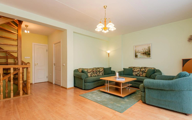 Family Inn cottage with terrace