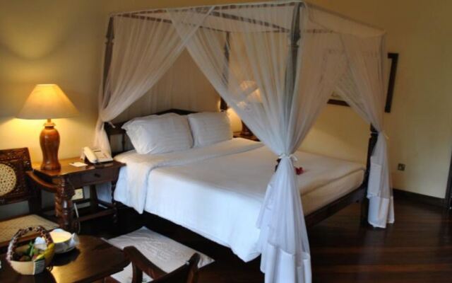 Safari Park Hotel And Casino