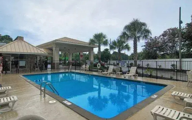 Historic Grand Plaza Inn - Charleston - North Charleston