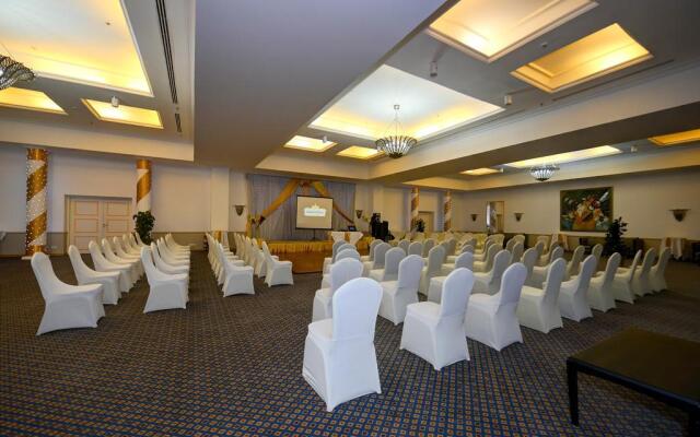 Stella Di Mare Beach Hotel & Spa