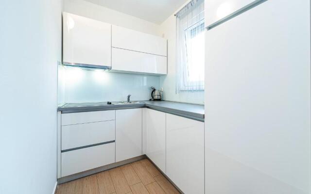 Star 2 modern & centrally ap for 6