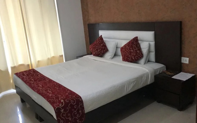 Urban Suites Palm Beach Road