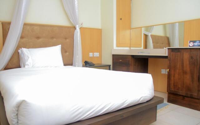 Afrique Suites Hotel