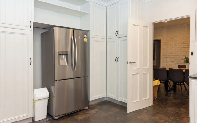 Furche Barossa Vineyard & Fireplace