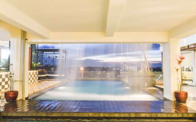Golden Tulip Essential Tangerang