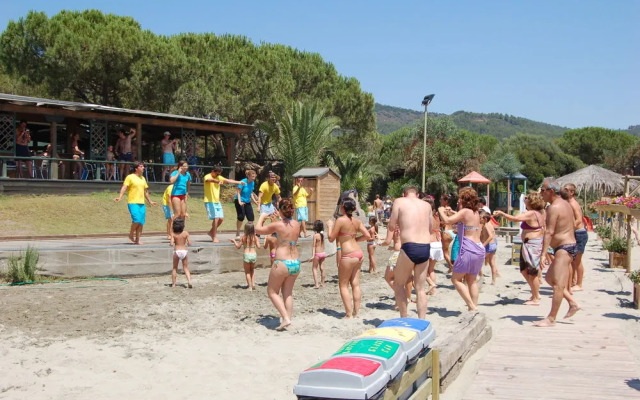 Camping Porto Corallo