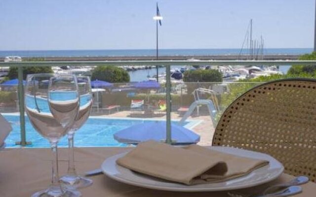 Hotel Scogliera