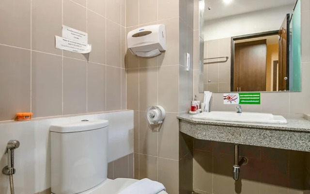 OYO 281 the Reader Cafe and Room