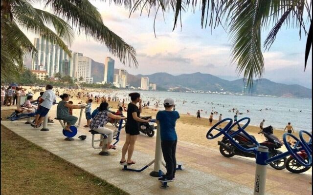 HQH Sea View Apartment