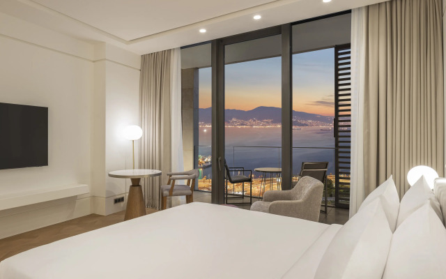Hyatt Regency Izmir IstinyePark