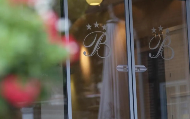 Hotel Brunnenhof International