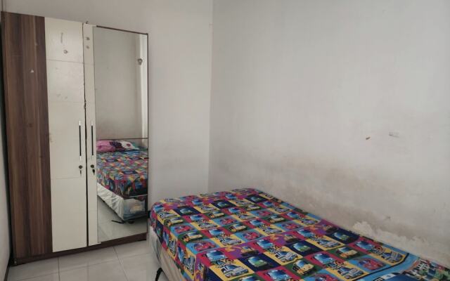 OYO Life 93977 Suterejo Homestay Syariah