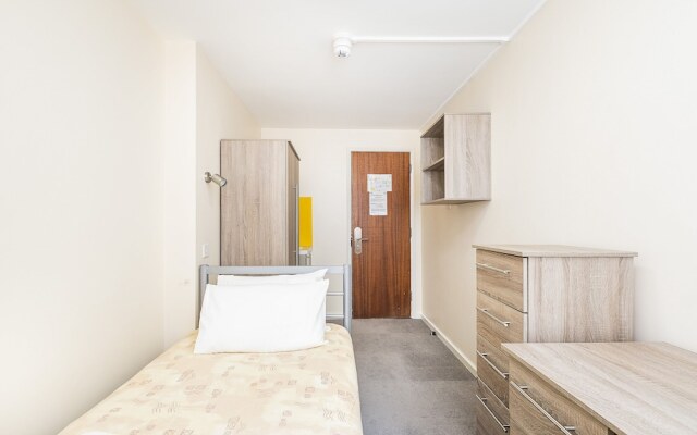 Modern Rooms - LONDON