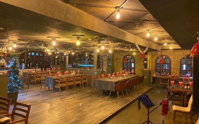 Borapark Hotel