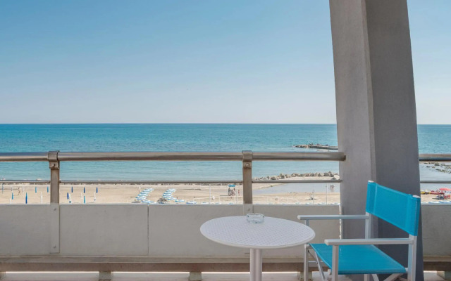 Hotel Riviera