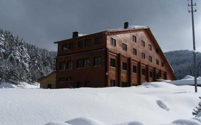 Ilgaz Armar Hotel