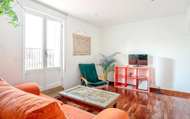 Studio in Burgos, With Wifi