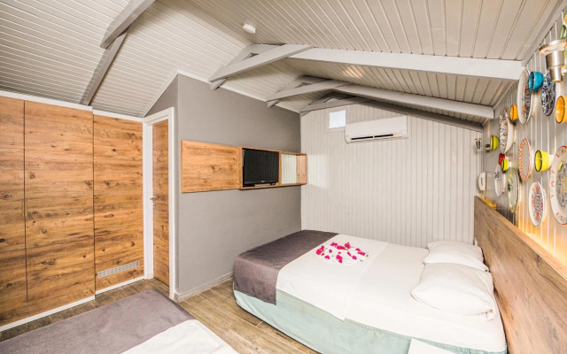 Leda Beach Hotel