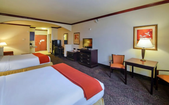 Holiday Inn Express Hotel Suites Terrell