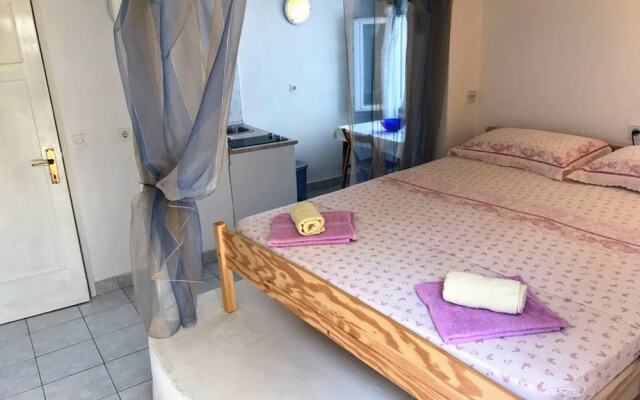 Ribareva Kuca 18 M Od Plaze Studio Apartman Za 2
