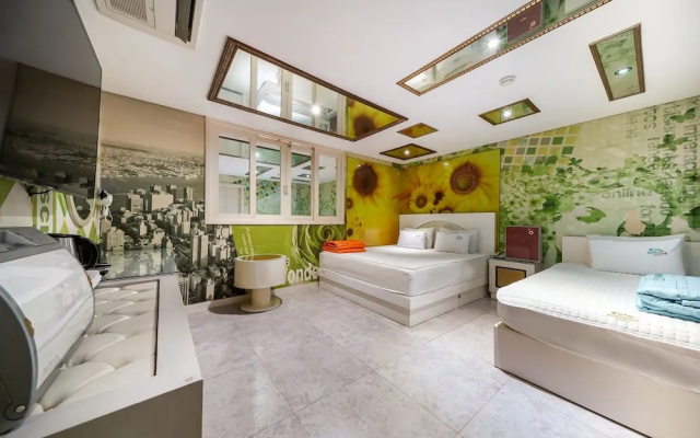 Ulsan Samsan Koi Hotel