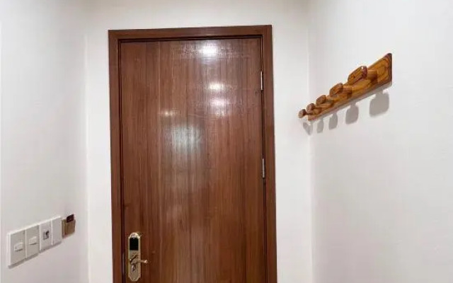 4M2 Hotel