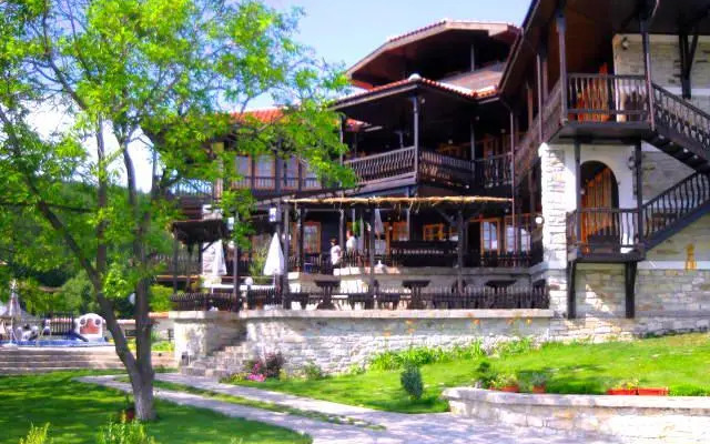 Trifon Zarezan Family Hotel