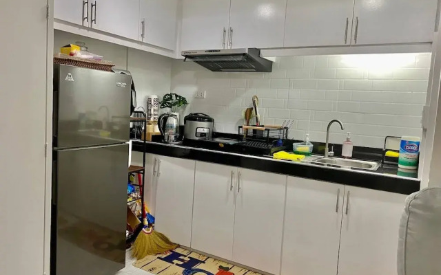 1 Bedroom With Free Parking