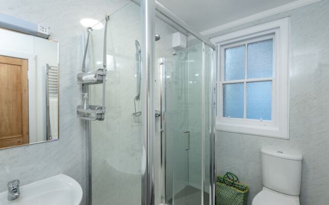 Central St Andrews Townhouse  Park View