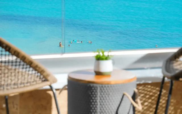 Essentia Luxury