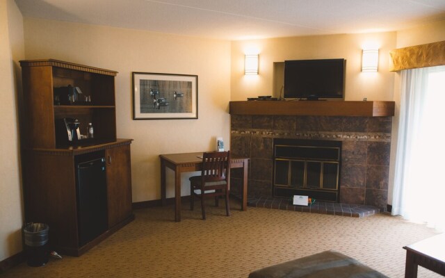 Elkhorn Resort, Spa, & Conference Centre