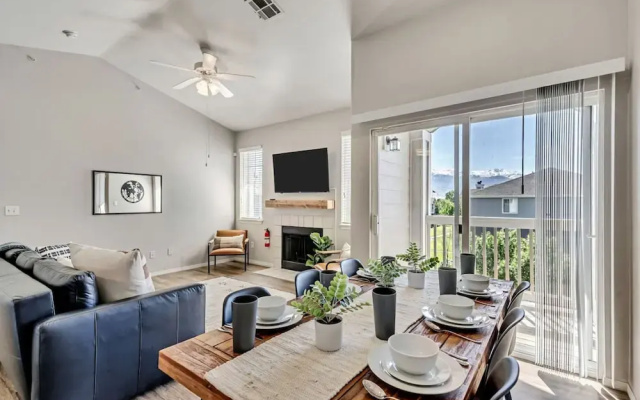Luxury Apartment - Hot Tub - Gym - Free Parking