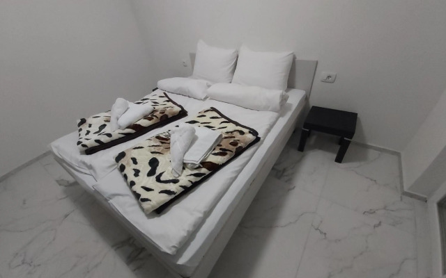 Xxl Apartament City Centar 1