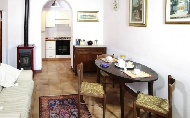 Charming House in Tuscany With Pool & Views