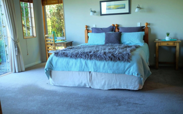 Tauhara Sunrise Lodge