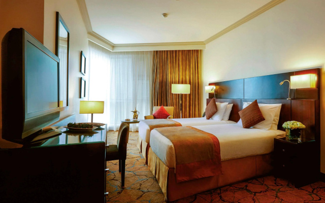Mövenpick Hotel & Residence Hajar Tower Makkah - Image 5