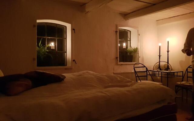4b Österlen Bed & Breakfast