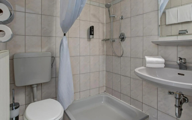 Centro Hotel Arde Koln, Trademark Collection by Wyndham