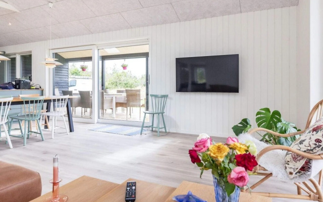 9 Person Holiday Home in Albaek
