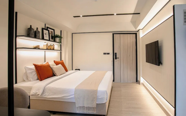 Pillow B Hotel