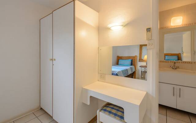 San Lameer Villa Rentals Two Bedroom Standard 1928