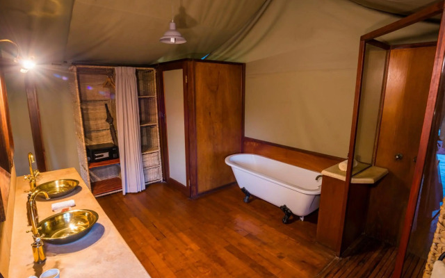aha Thakadu River Camp
