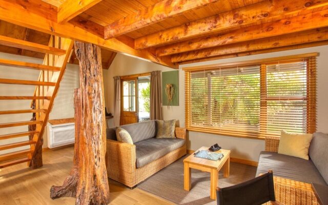 Awaroa Lodge