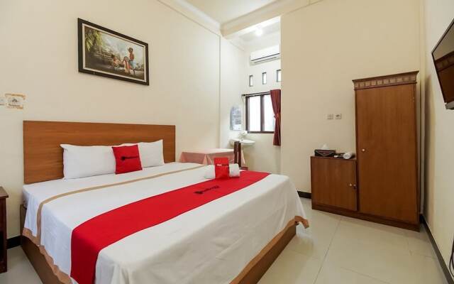 RedDoorz @ Jalan Hos Cokroaminoto Mataram