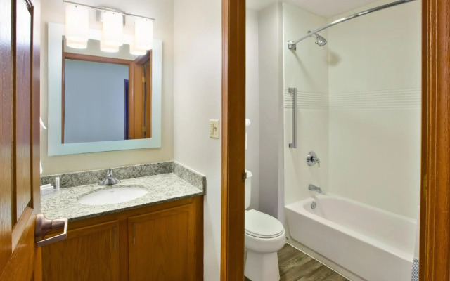 Towneplace Suites By Marriott Brookfield