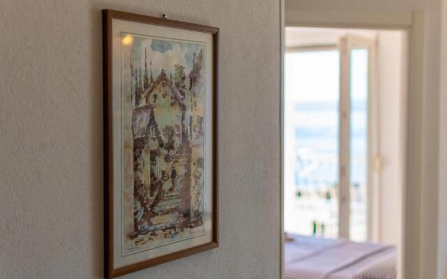 Trstenik Beach Apartments