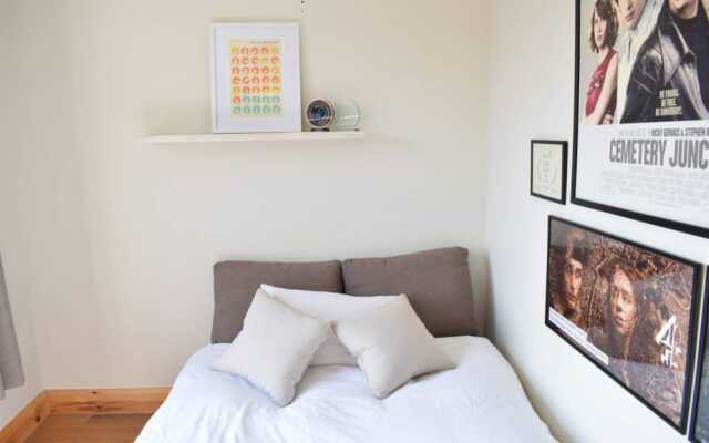Stylish 2 Bedroom Flat in Finsbury Park