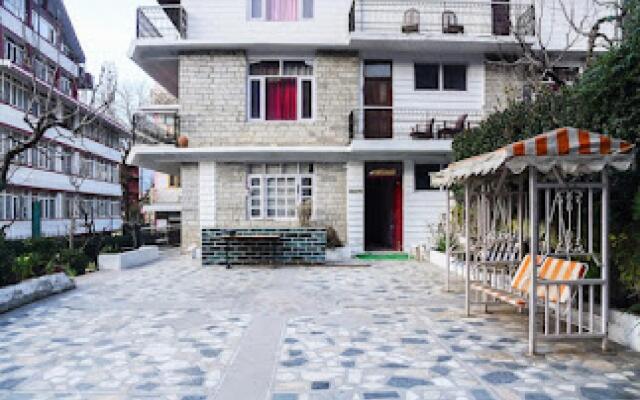 POP 83023 Hotel Sukh